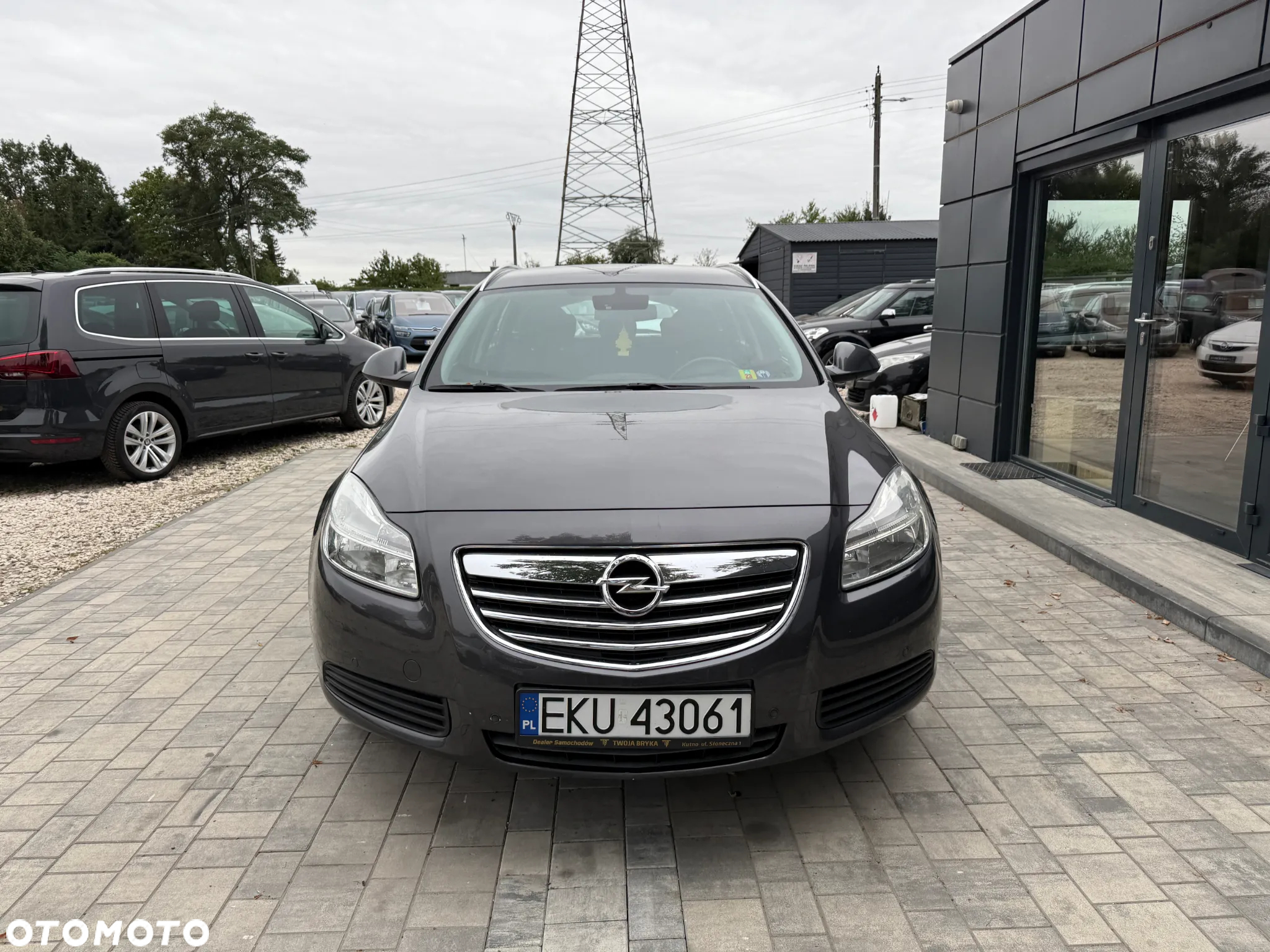 Opel Insignia 1.8 - 10