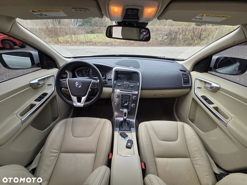 Volvo XC 60 T6 AWD Summum - 11