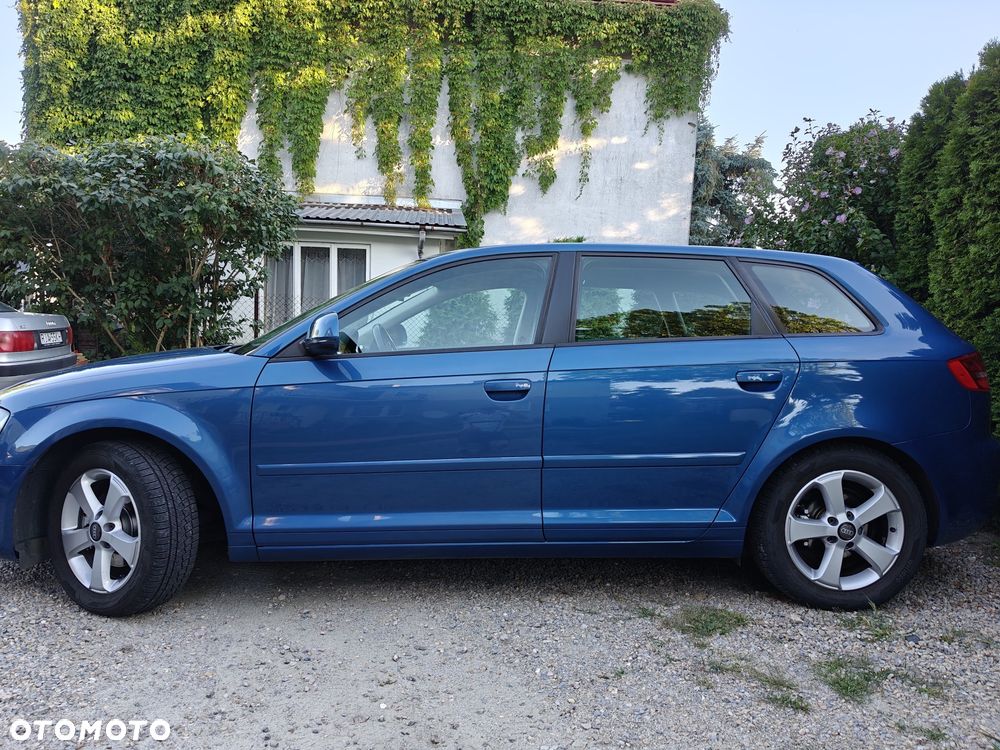 Audi A3 Sportback 1.6 Ambition - 3