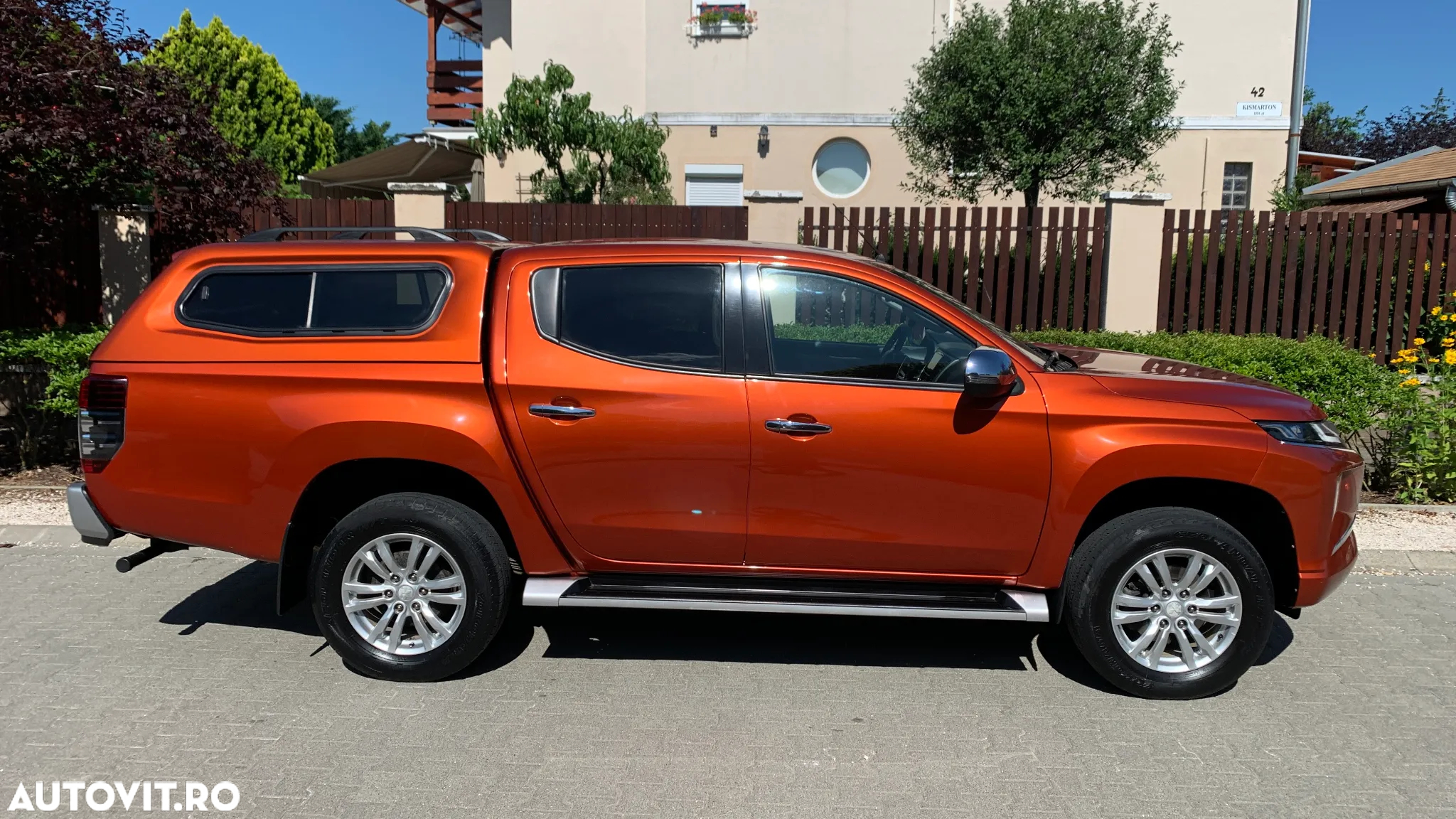 Mitsubishi L200 Double Cab 2.2 DI-D A/T Instyle - 12