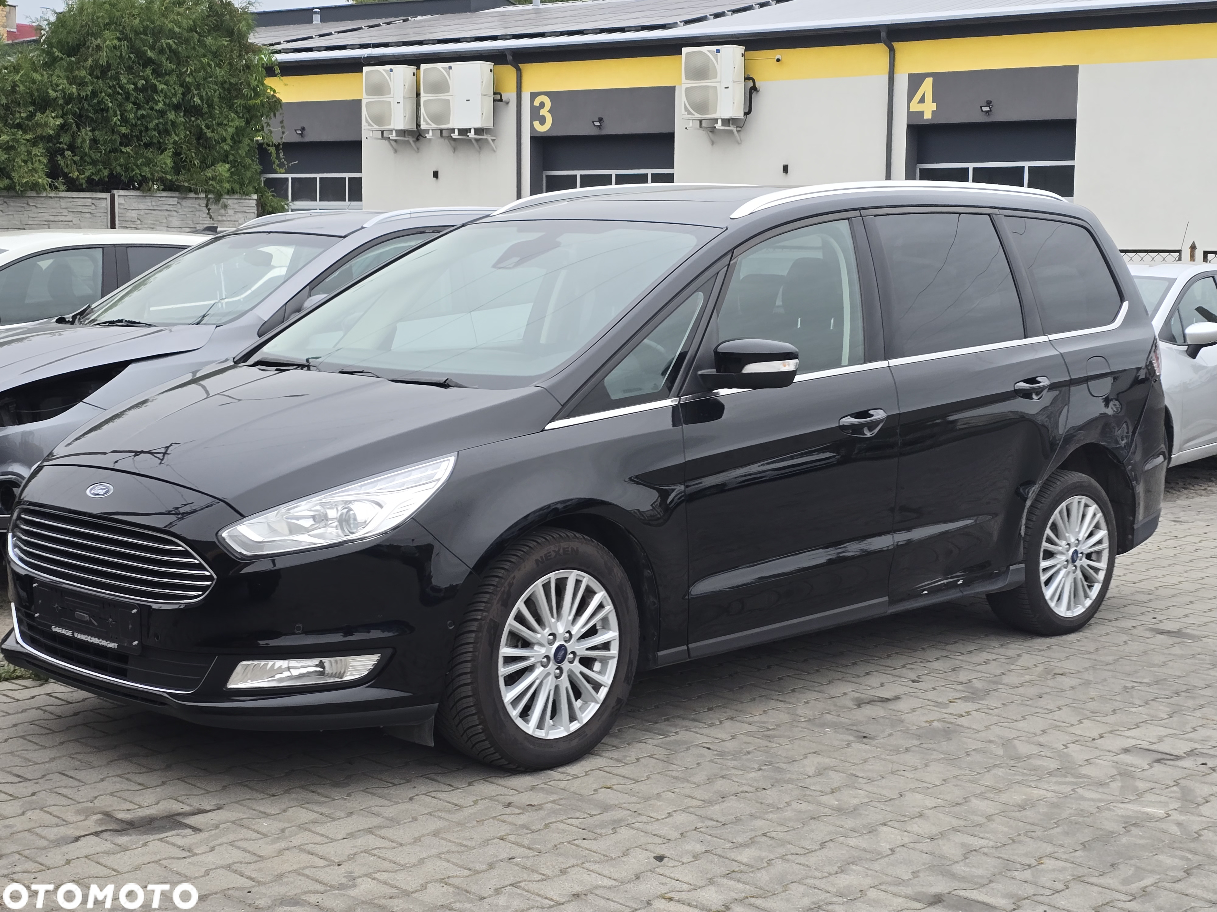 Ford Galaxy 2.0 TDCi Titanium - 35