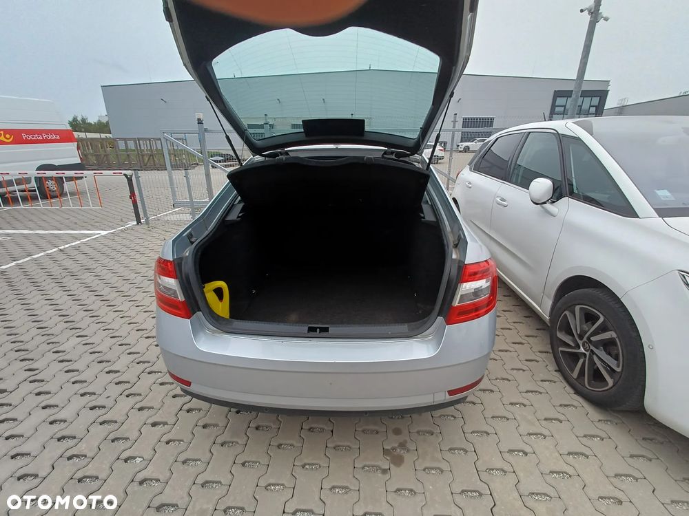 Skoda Octavia 1.6 TDI Active - 4