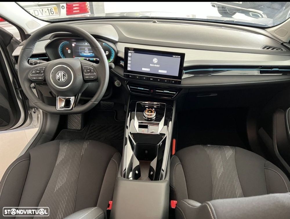 MG MG5 5 Maximal Comfort - 16