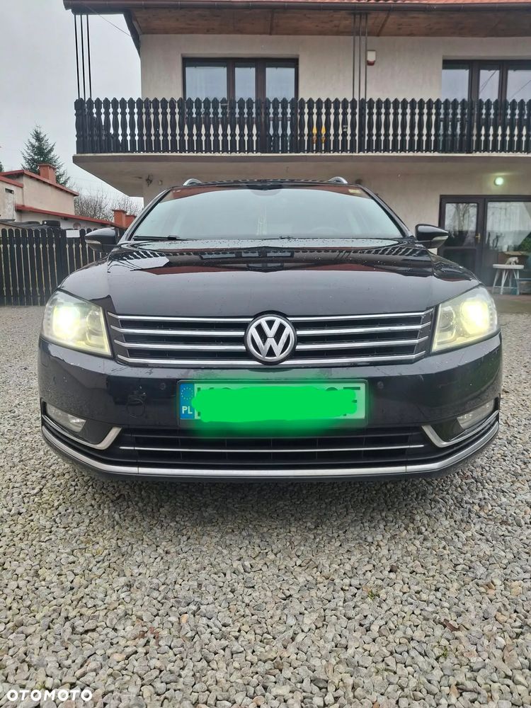 Volkswagen Passat 2011 photo 5
