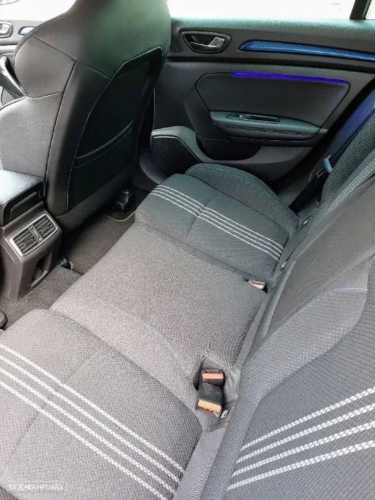 Renault Mégane Sport Tourer 1.5 dCi GT Line EDC J18 - 18