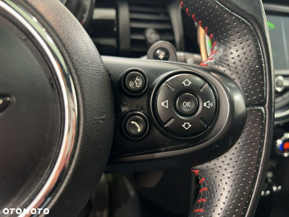 MINI John Cooper Works - 22