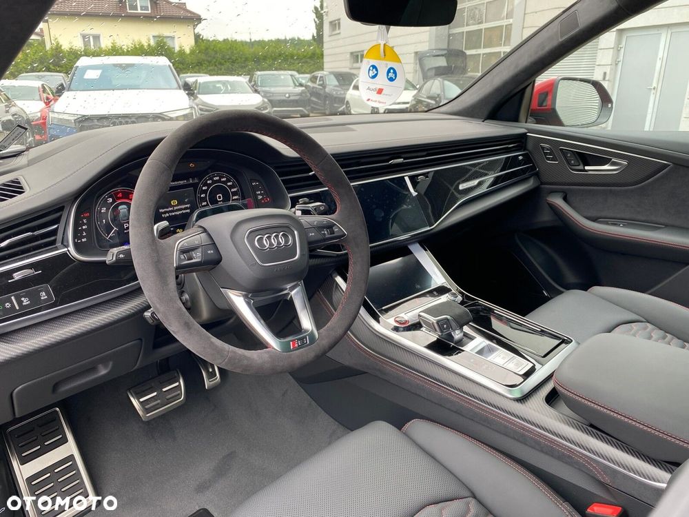Audi RS Q8 - 15