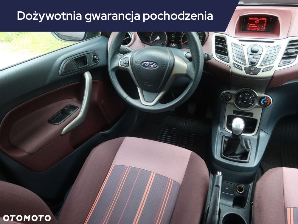 Ford Fiesta - 9