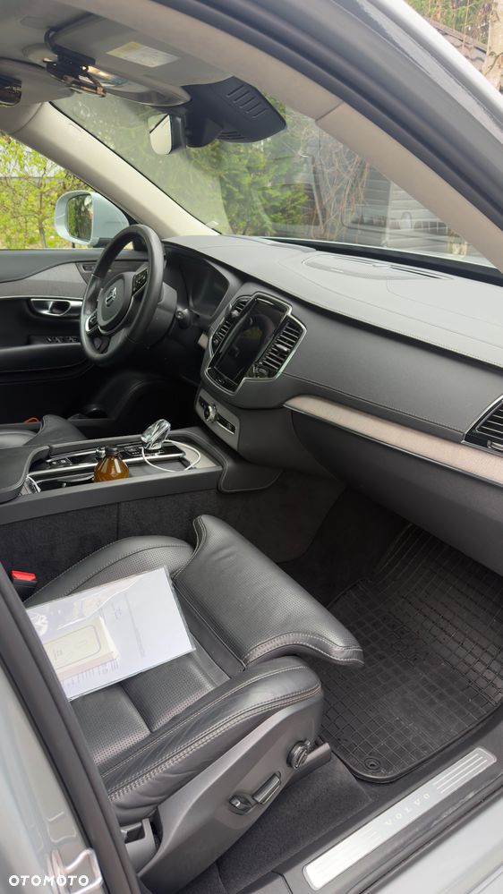 Volvo XC 90 - 5