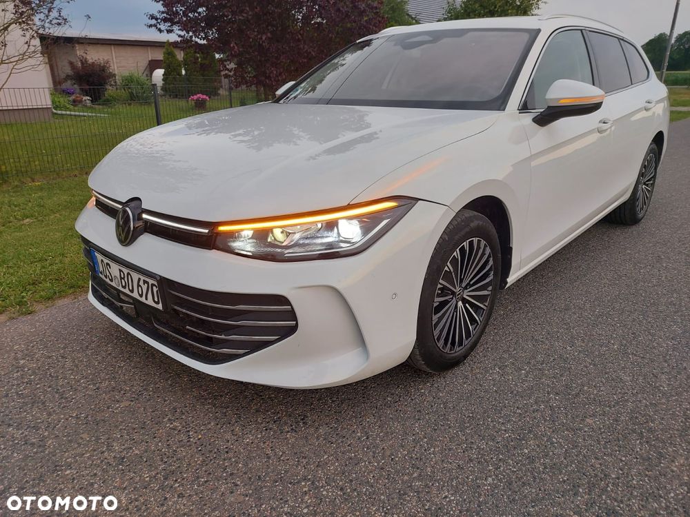 Volkswagen Passat 2.0 TDI Elegance DSG - 1