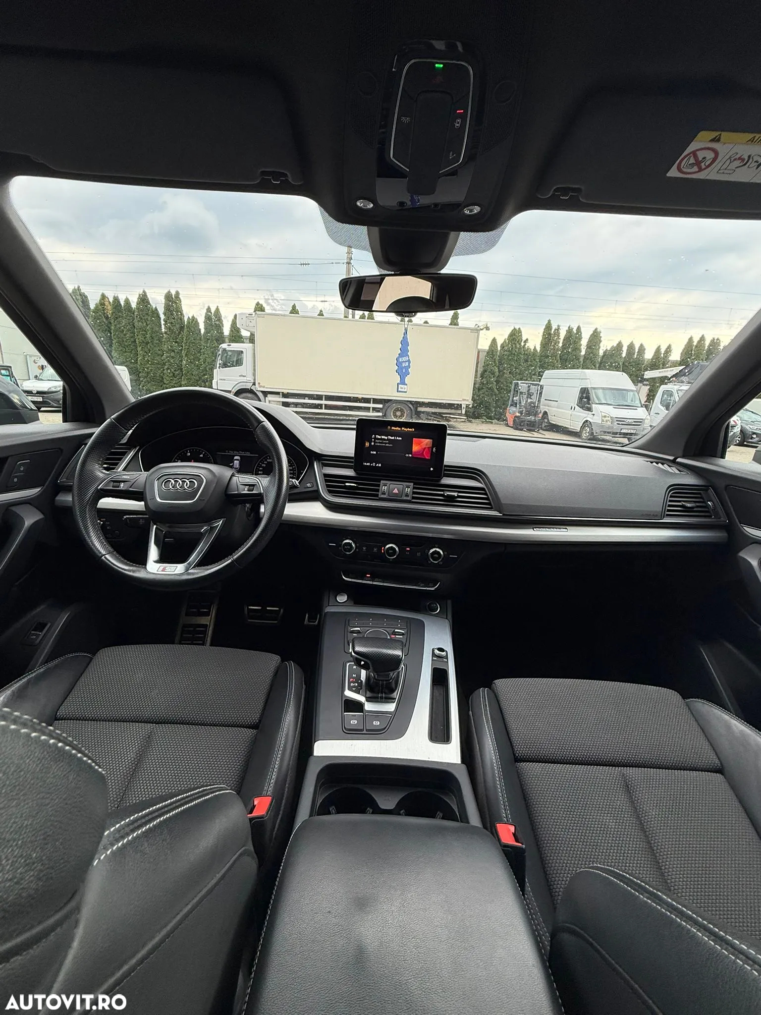 Audi Q5 2.0 40 TDI quattro S tronic Sport - 9