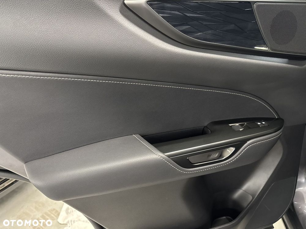 Lexus NX - 13