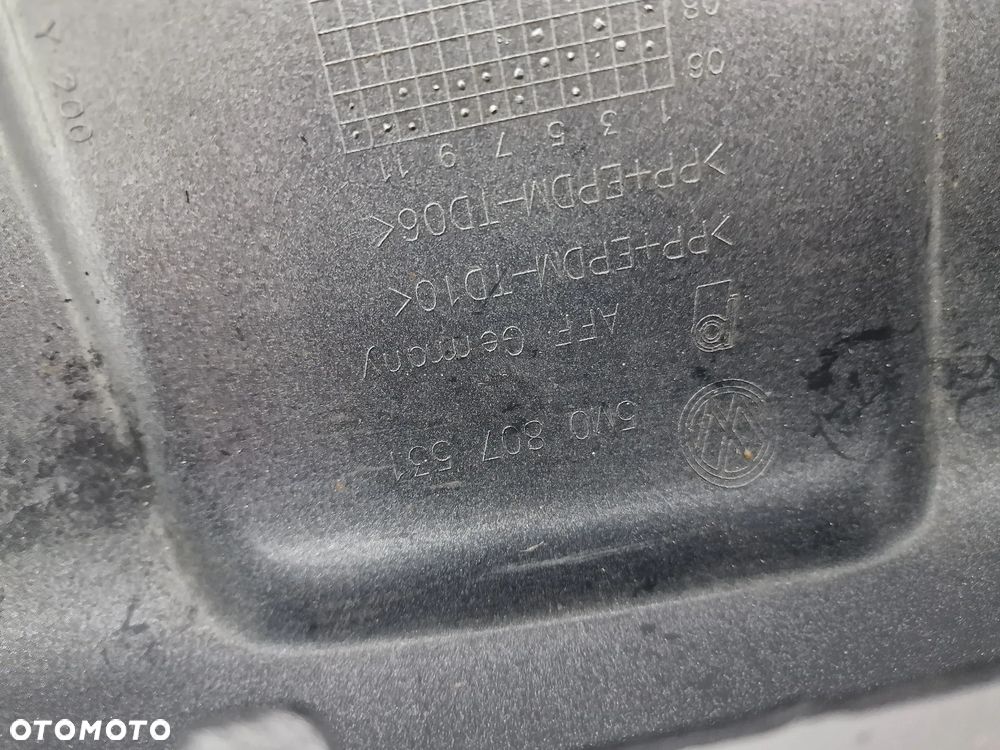 VW GOLF V 5 PLUS + CROSS 06- DOKŁADKA / SPOJLER POD ZDERZAK PRZEDNI PRZÓD , NR 5M0807531 , NR AUKCJI DT379 - 11