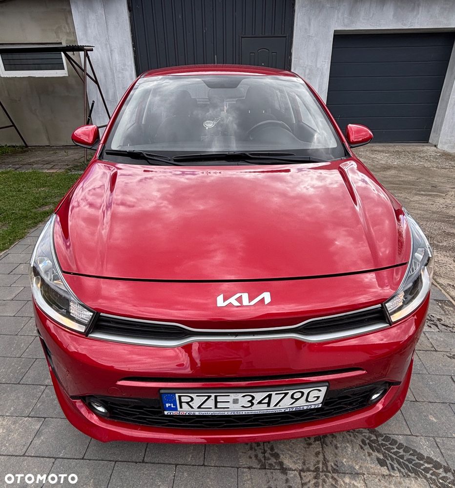 Kia Rio - 1