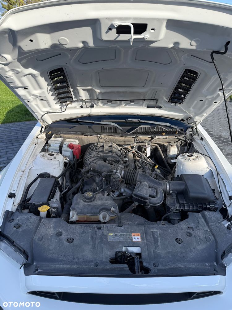 Ford Mustang 3.7 V6 Premium - 20