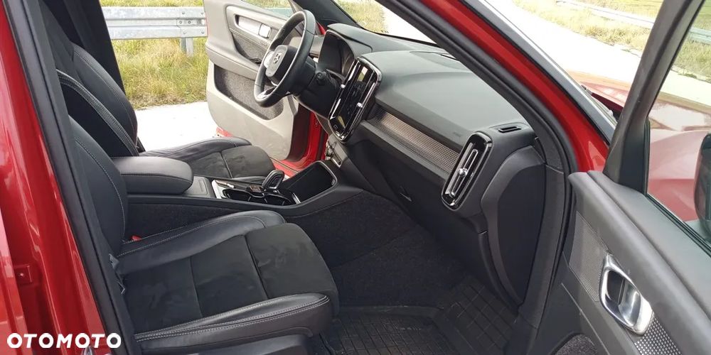Volvo XC 40 P8 AWD Recharge RDesign - 28