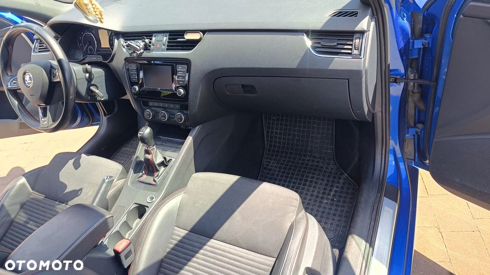 Skoda Octavia - 9