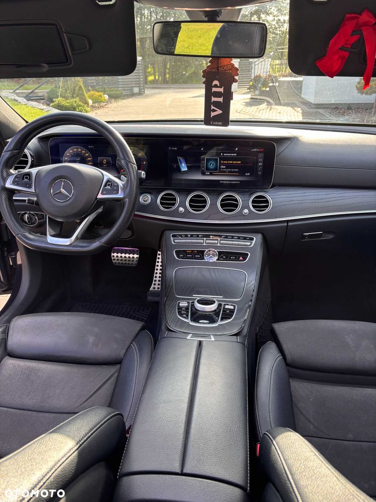 Mercedes-Benz Klasa E - 6