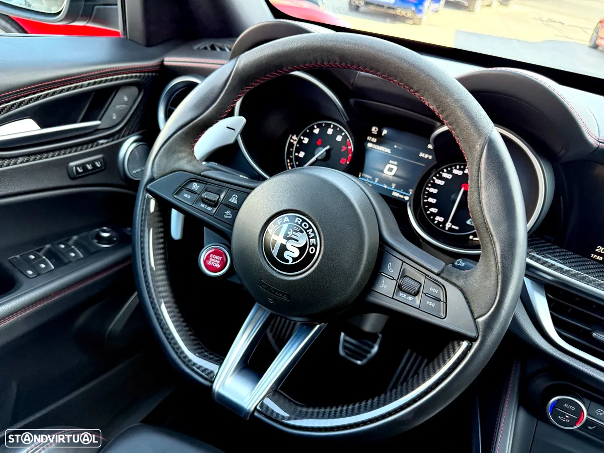 Alfa Romeo Stelvio 2.9 T Quadrifoglio Q4 - 12