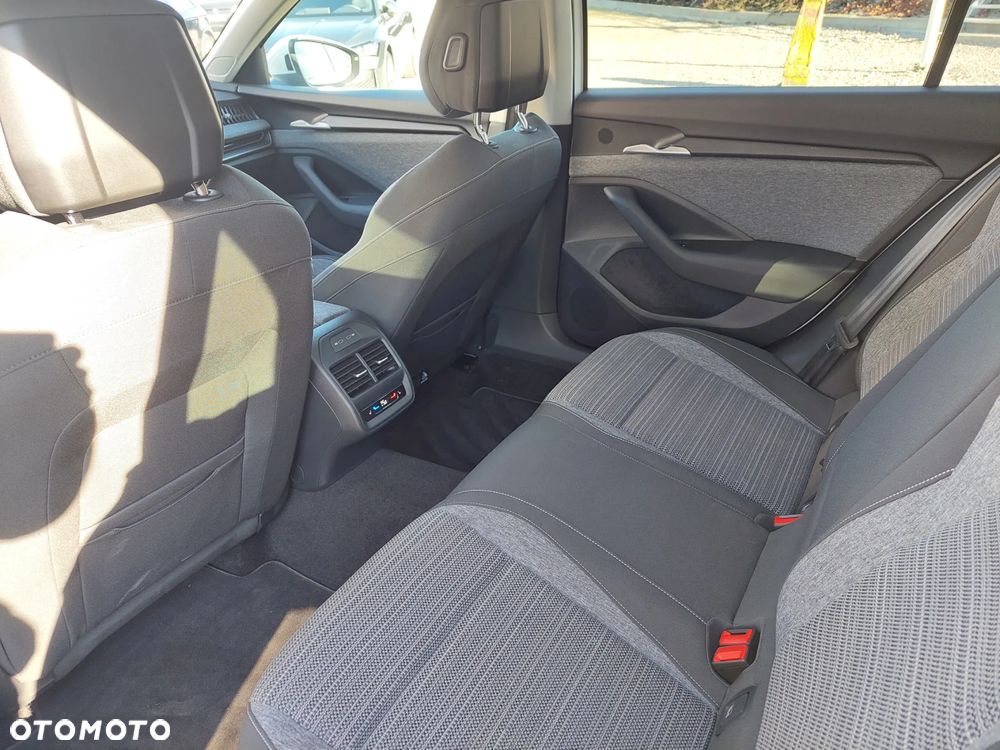 Skoda Superb 2.0 TSI 4x4 Selection DSG - 33