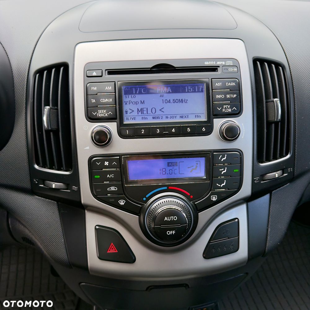 Hyundai i30 1.6 CRDi Blue Comfort - 19