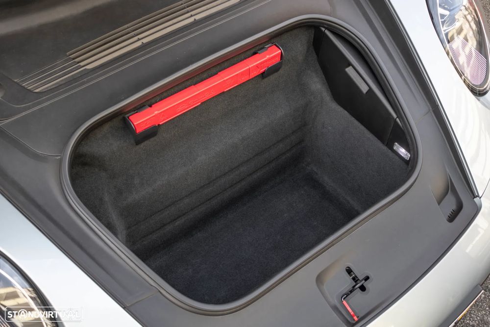 Porsche 911 (992) Carrera 4S PDK - 7