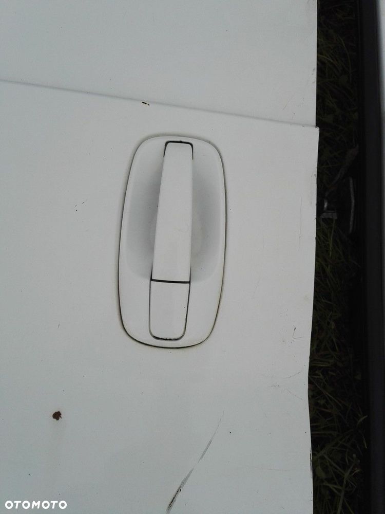 klamka drzwi tył trafic vivaro primastaer - 1