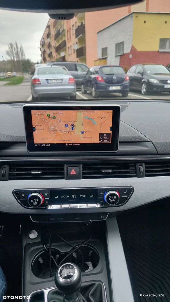 Audi A4 Avant 2.0 TDI DPF S line Sportpaket - 33