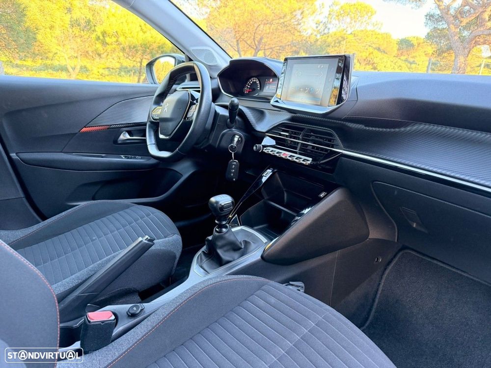 Peugeot 208 1.2 PureTech Active Pack - 11