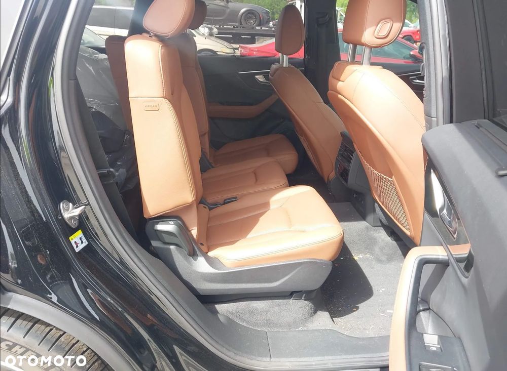 Audi Q7 3.0 TFSI Quattro Tiptronic - 10