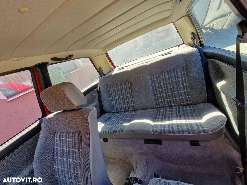 Volkswagen Golf - 16