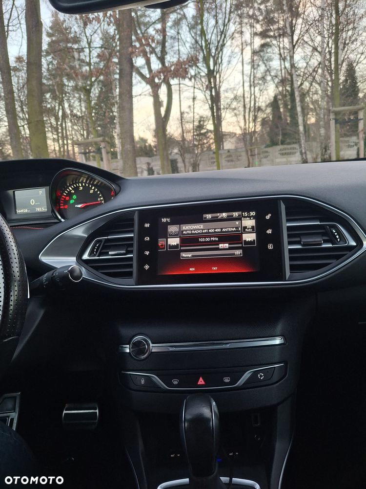Peugeot 308 - 13