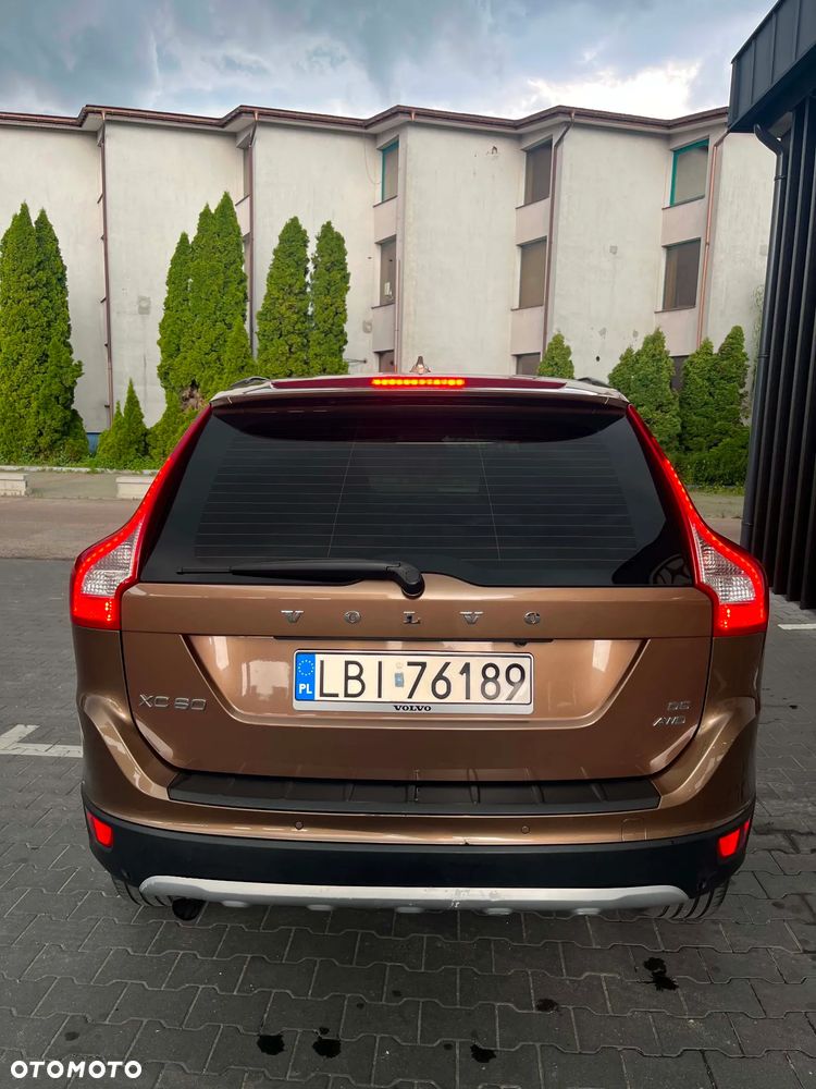 Volvo XC 60 - 8