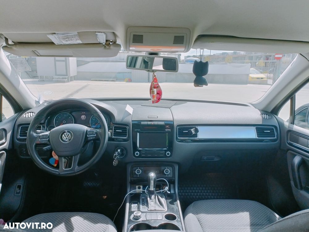 Volkswagen Touareg 3.0 V6 TDI BMT - 10