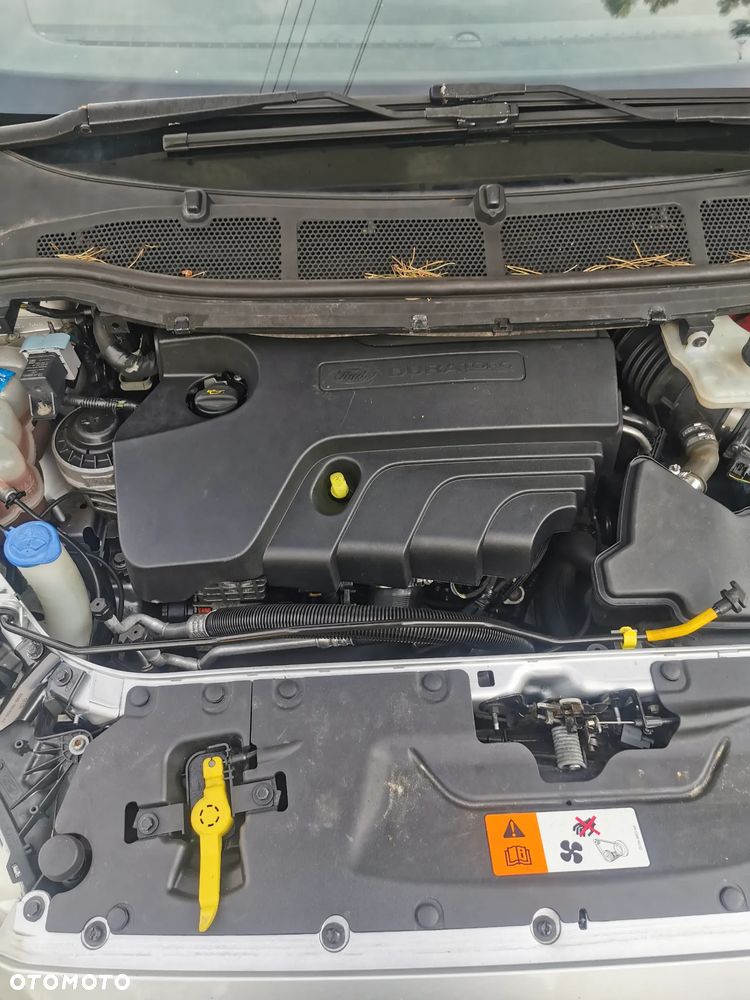 Ford Galaxy 2.0 TDCi 4WD Titanium PowerShift - 4