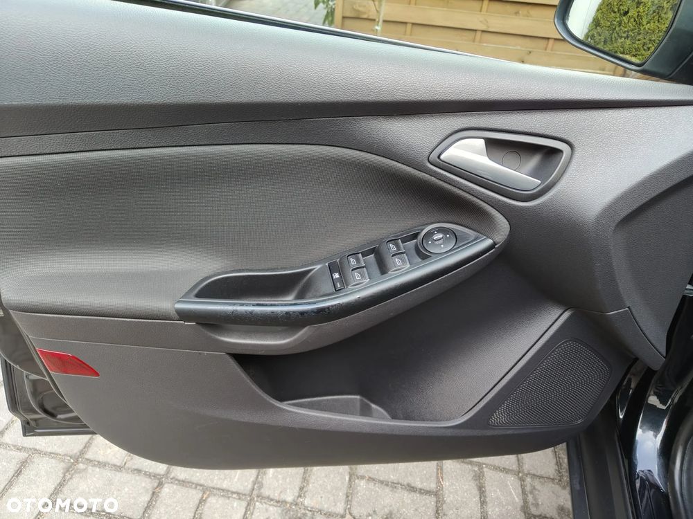 Ford Focus 2.0 TDCi Trend - 8