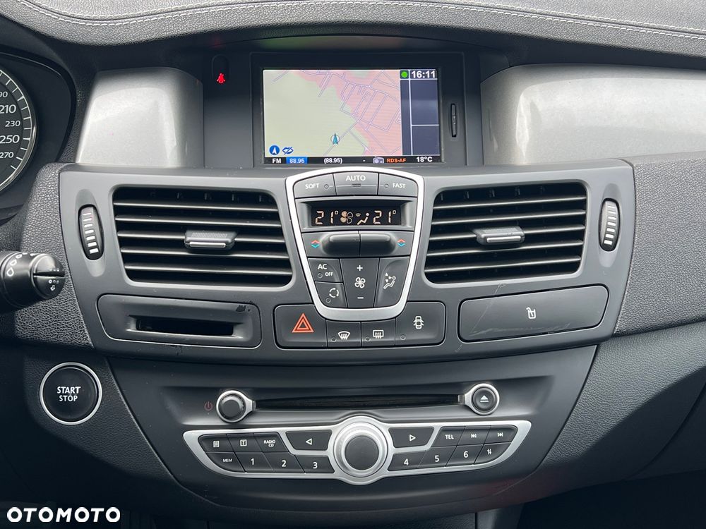 Renault Laguna dCi 110 FAP Emotion - 36