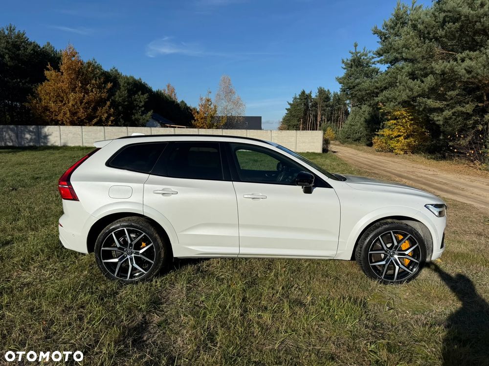 Volvo XC 60 T8 Plug-In Hybrid AWD Polestar Engineered - 3
