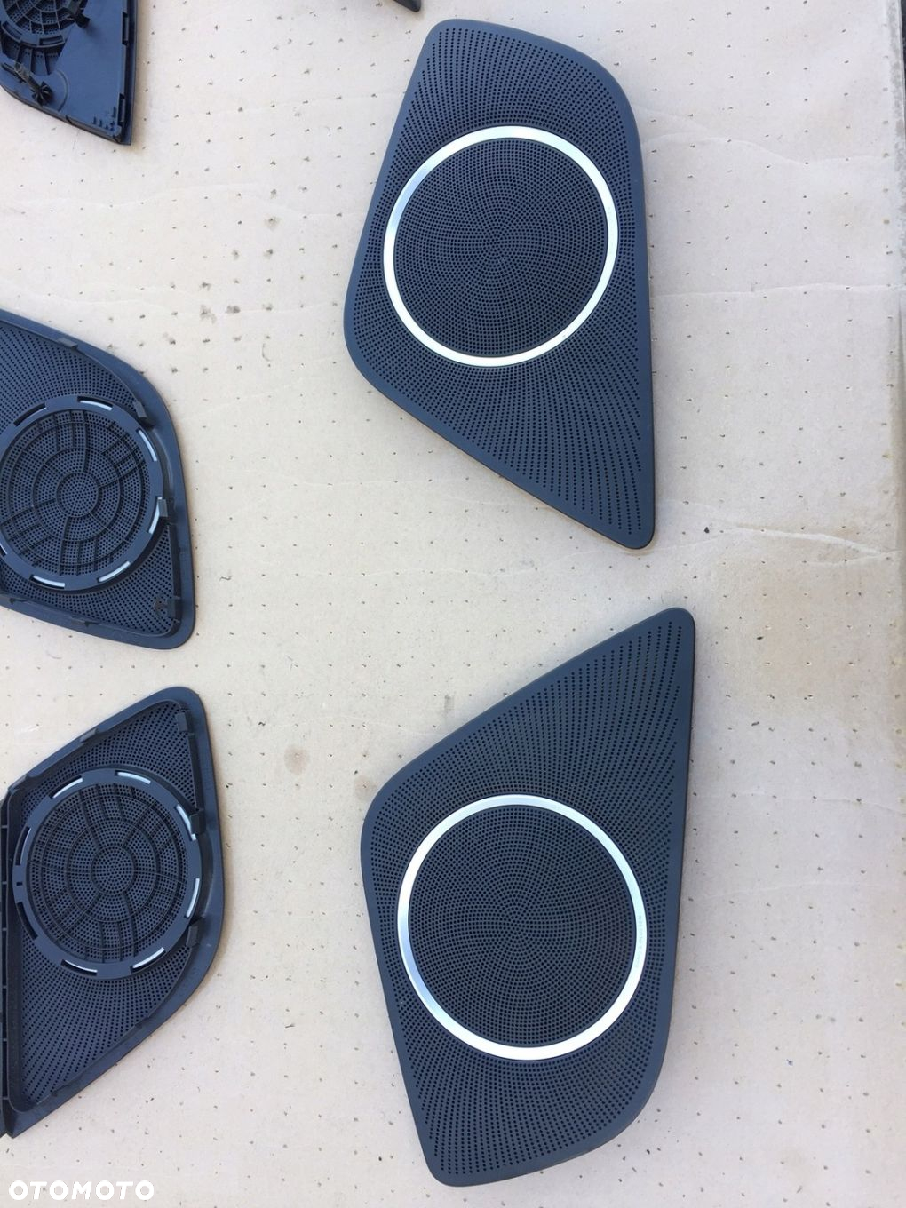A5 8T COUPE MASKOWNICE GŁOŚNIKÓW BANG OLUFSEN KPL. - 13