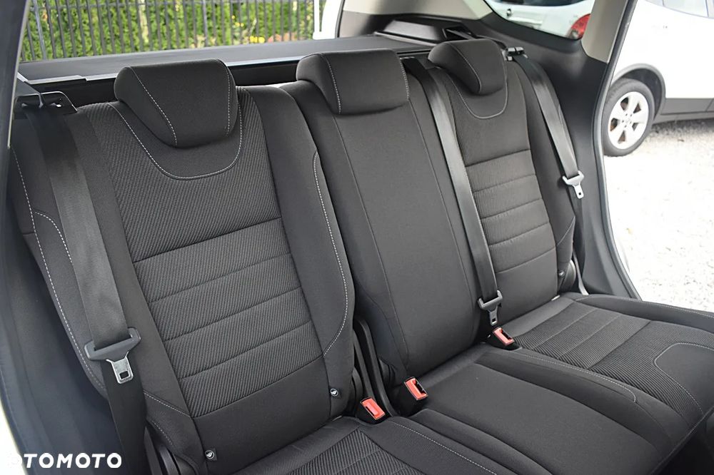 Ford Kuga 2.0 TDCi 2x4 SYNC - 21