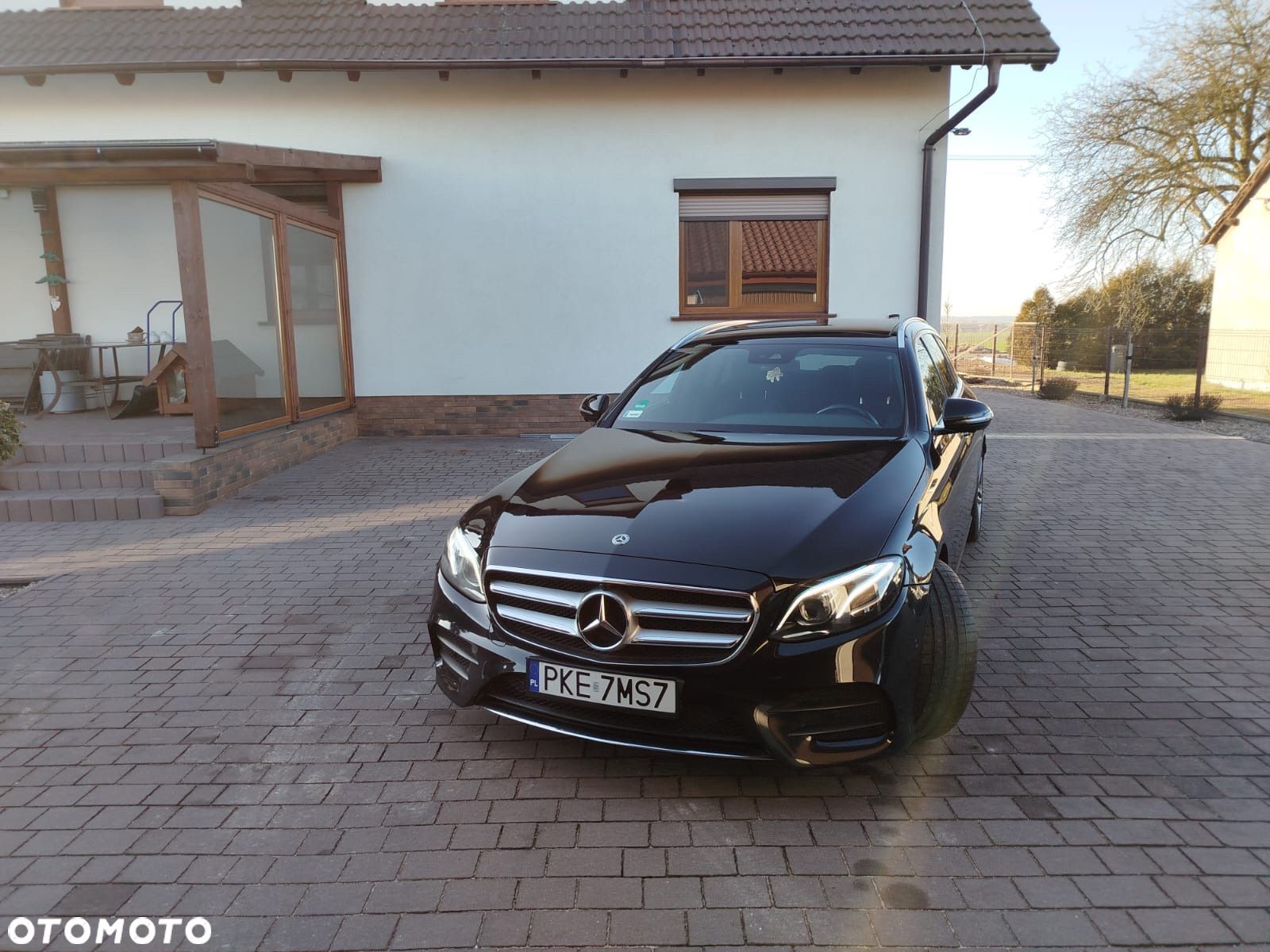 Mercedes-Benz Klasa E 220 d Business Edition 9G-TRONIC - 1