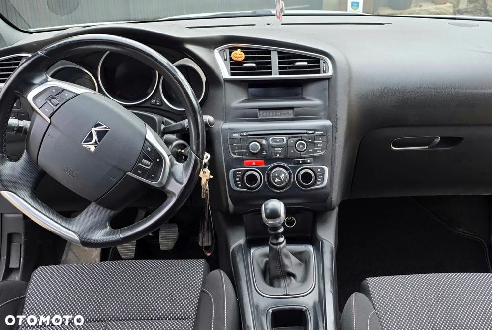 DS Automobiles DS 4 - 10