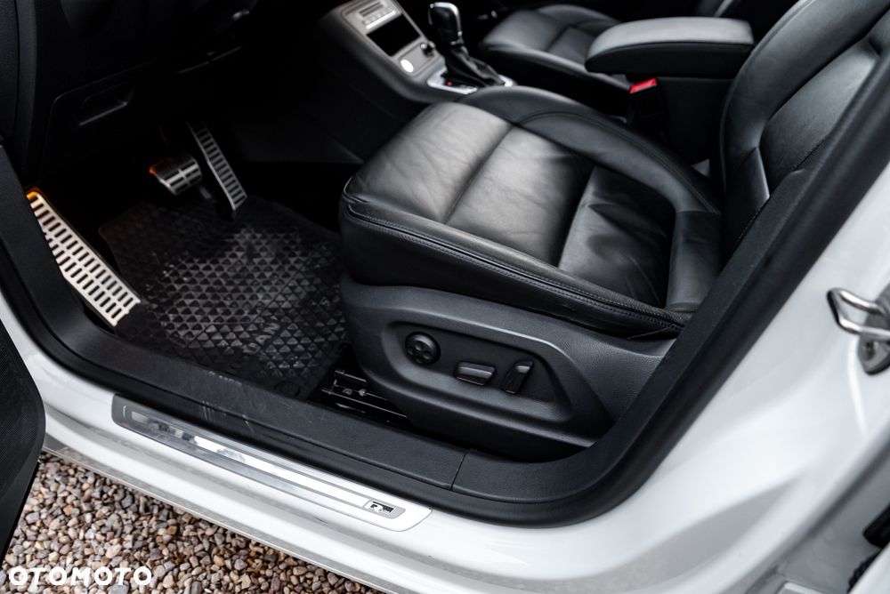 Volkswagen Tiguan 2.0 TSI 4Mot R-Style DSG - 17