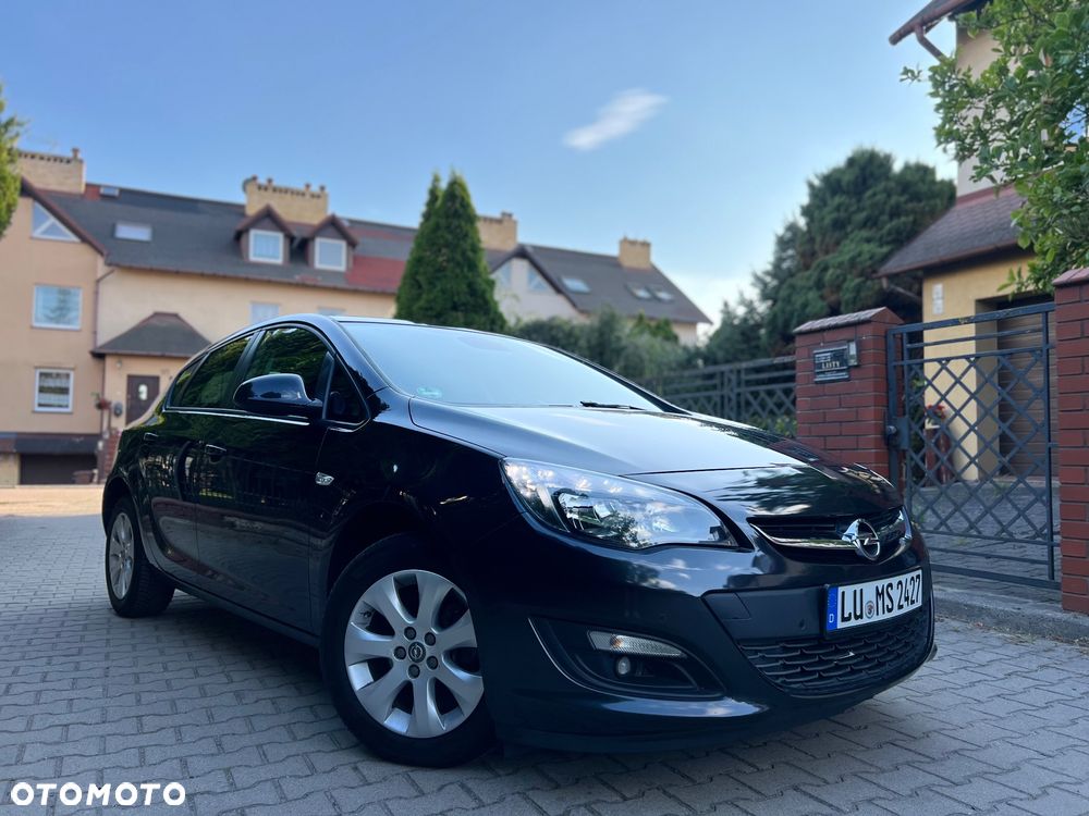 Opel Astra 1.4 Turbo Innovation - 1