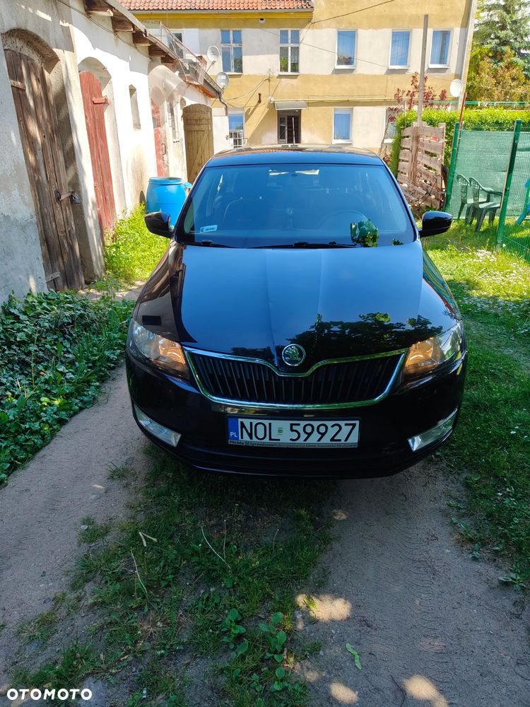 Skoda RAPID 1.2 TSI Active - 21