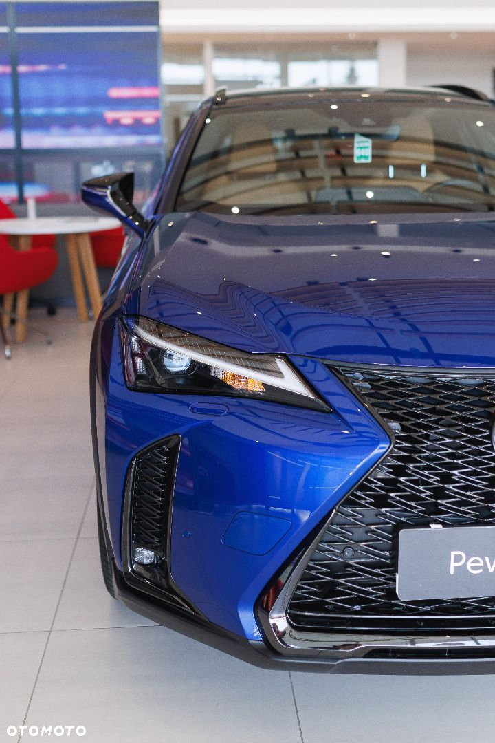 Lexus UX - 11