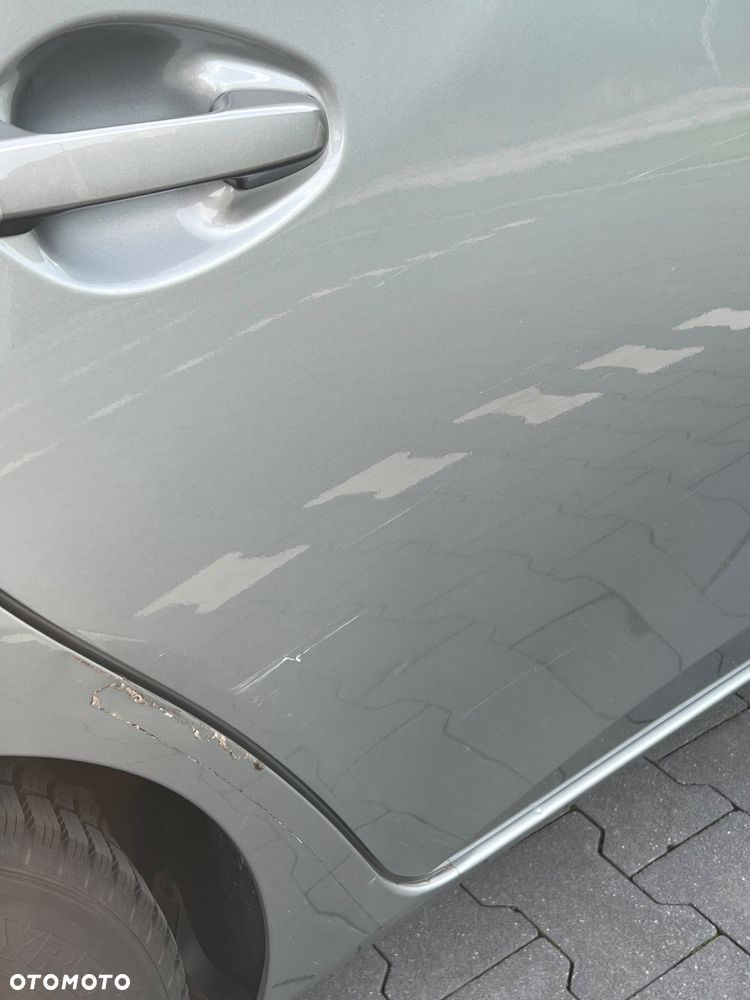 Toyota Auris 1.4 D-4D Active - 4