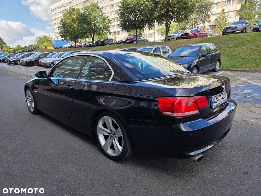 BMW Seria 3 320i Cabrio - 17