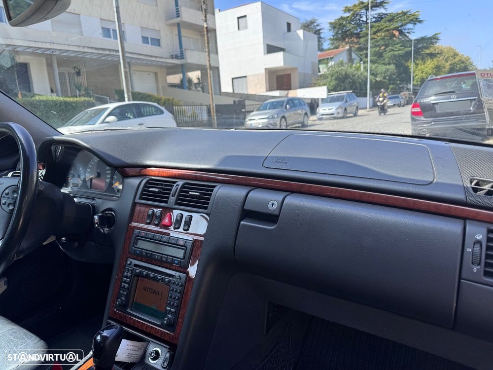 Mercedes-Benz E 270 - 6