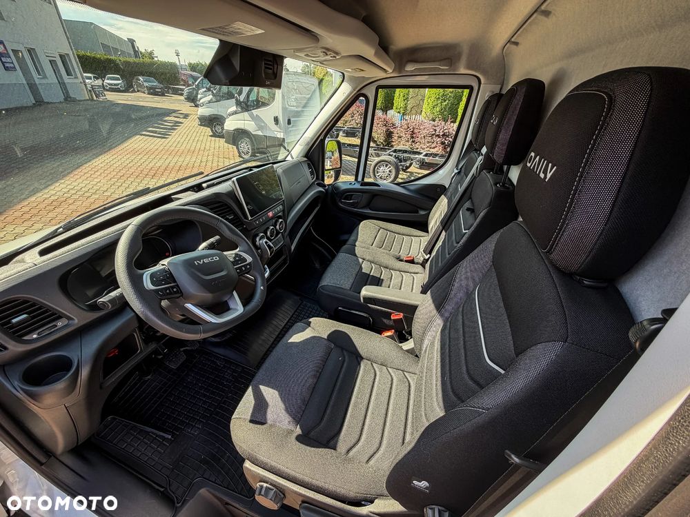 Iveco Daily 35S18HA8 V 3.0 Diesel 180 KM AT8 ZF L4H3 - 26